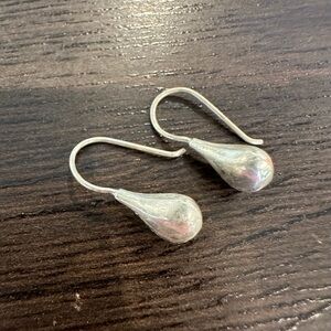 Silpada Silver Teardrop Earrings Jewelry